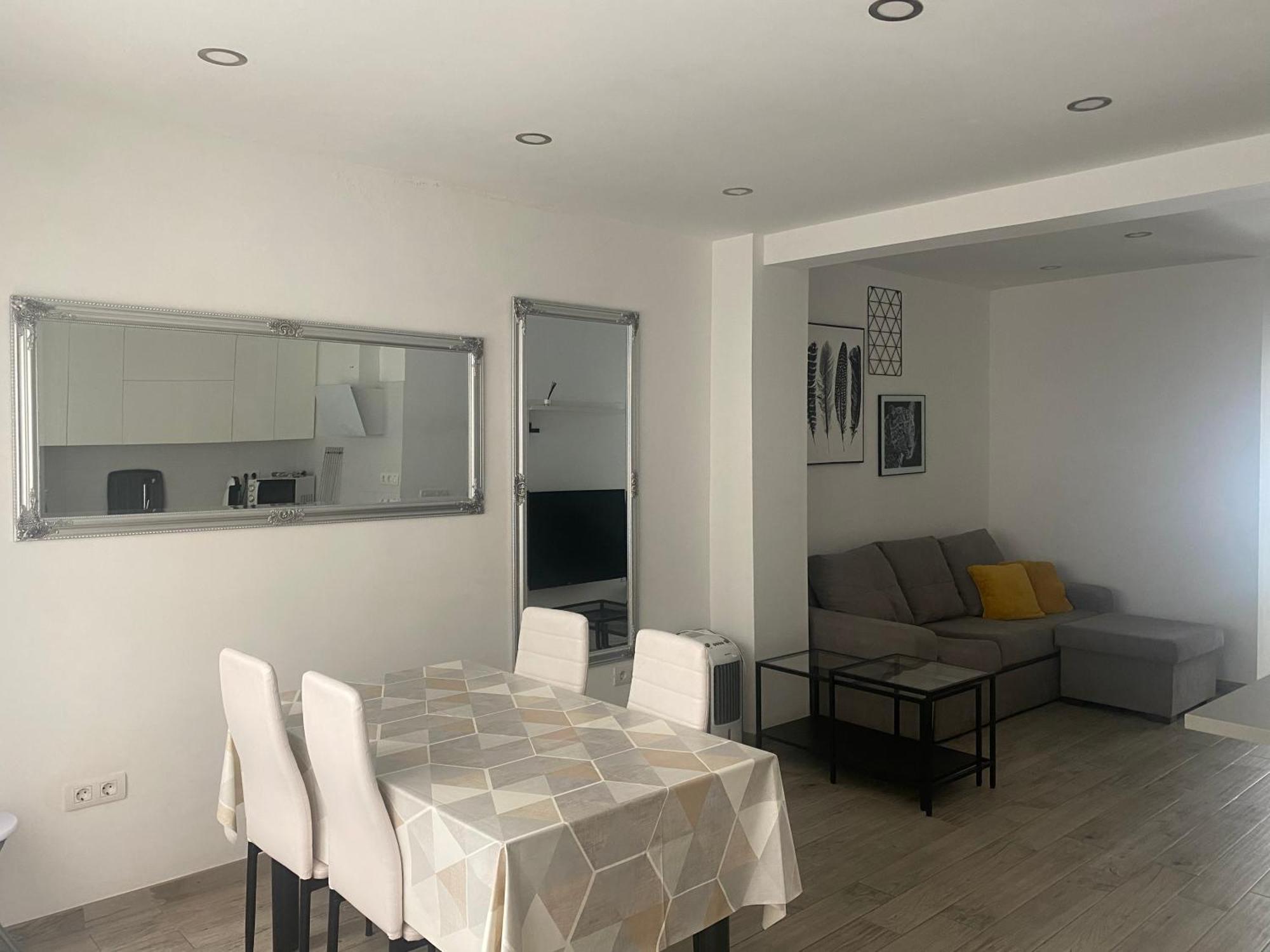 Leilighet Moderno Piso Junto Al Mar. Wifi *